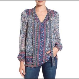 NWOT Lucky Brand V neck with ties blouse boho top